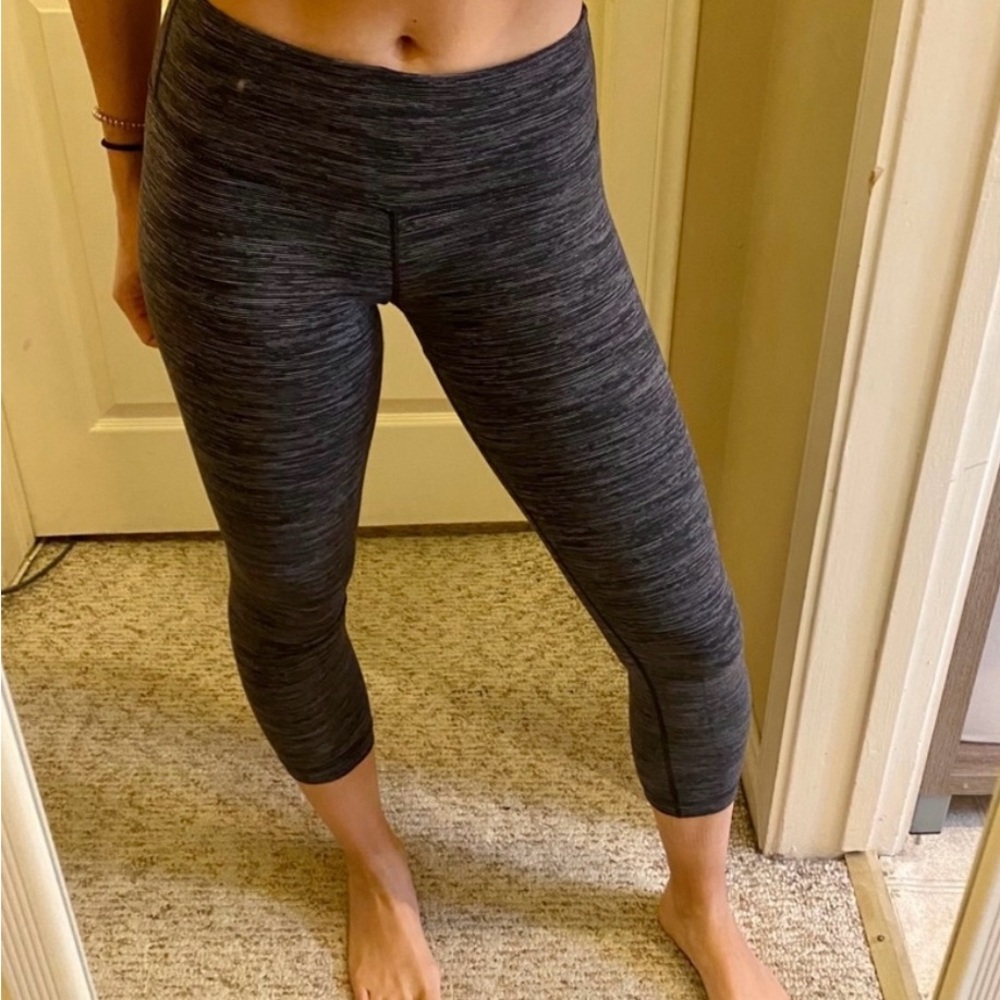 Lululemon leggings size 4